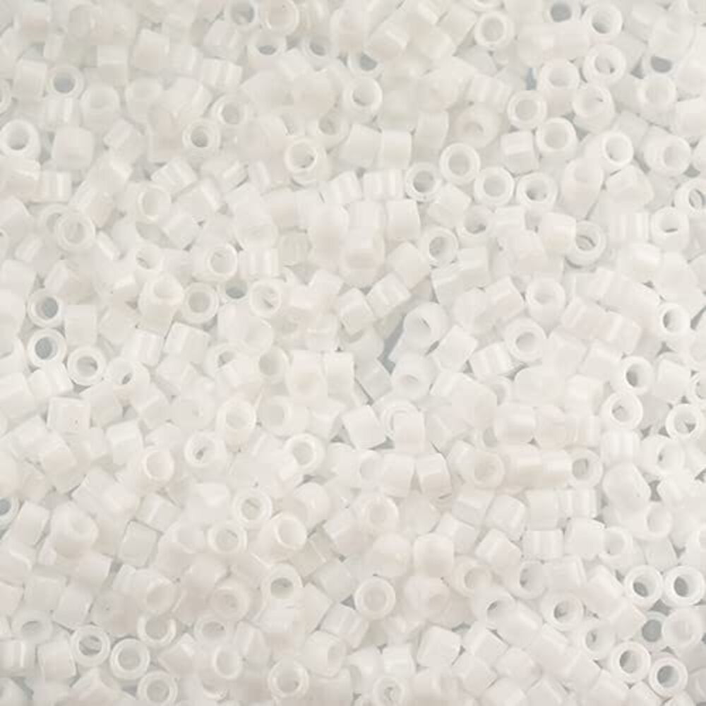5781 Miyuki Delica 11/0 - Chalk White DB0200-250g Bulk Bag of Japanese